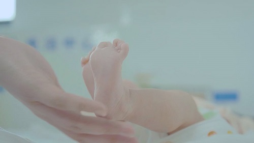 美国试管婴儿成功生产后，移植二胎要等多久？